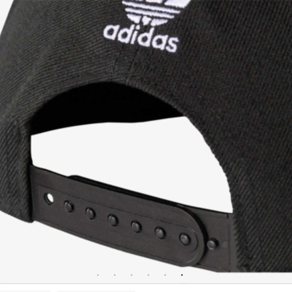 Adidas kids SnapBack cap